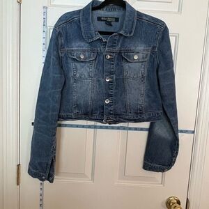 Blue Pointe Cropped Jean Jacket, Medium REDUCED ❗️